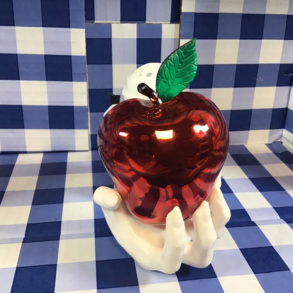 Bath & Body Works Evil Apple Witch Hand Wallflower Night Light Plug In Halloween